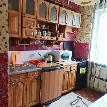 Zhukovskogo 5 1 *